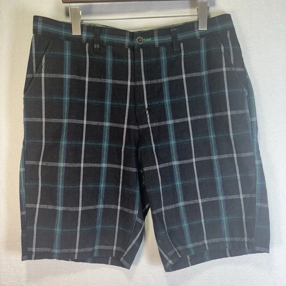 Tony Hawk Shorts Mens 36‎ Gray Plaid Chino Skull Logo 10 Inseam Summer Casual